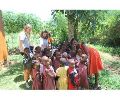 Community Development Outreach Volunteering Uganda