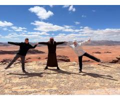Wadi Rum Camp with Hiking Tour, help with tourists