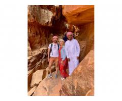 Wadi Rum Camp with Hiking Tour, help with tourists