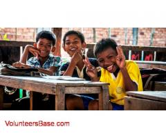 Volunteer Teaching in Cambodia