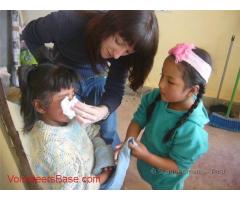 VOLUNTEERING TO HELP CHIDREN LIVING AT RISK AND IN EXTREME POVERTY IN THE ANDES OF PERU